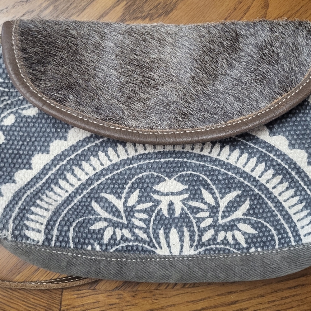 Myra Bag